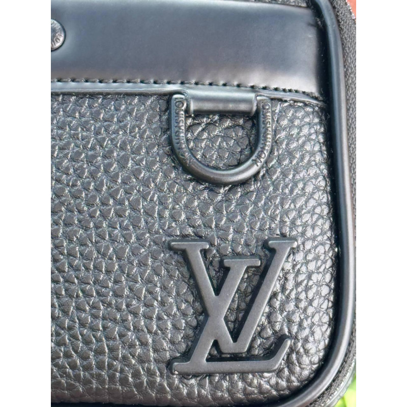Сумка Louis Vuitton чоловіча спортивна сумка ЛВ чоловіча шкіряна сумка через плече LV месенджер чоловічий через плече Луї Віттон Е