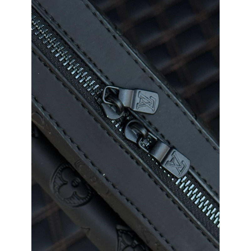 Сумка Lv чорна шкіряна сумка через плече Louis Vuitton чоловіча барсетка месенджер Луї Вітон сумка ЛВ спортивна