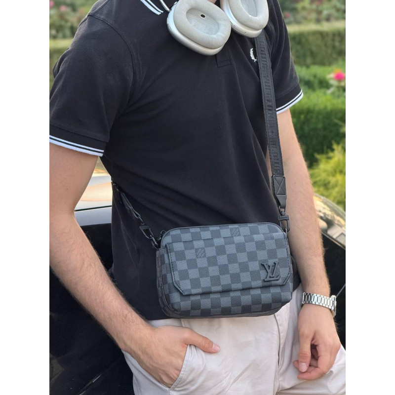 Сумка Louis Vuitton чоловіча спортивна сумка Лв через плече месенджер Луї Віттон Барсетка шкіряна LV чорна чоловіча через плече Су