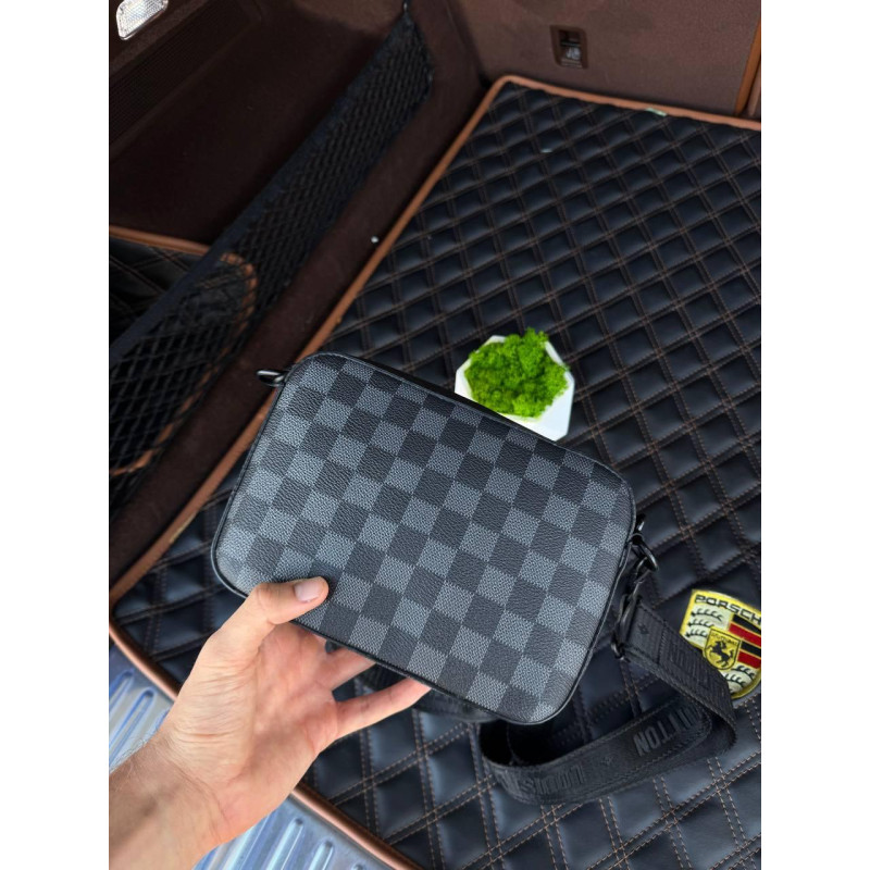 Сумка Louis Vuitton чоловіча спортивна сумка Лв через плече месенджер Луї Віттон Барсетка шкіряна LV чорна чоловіча через плече Су