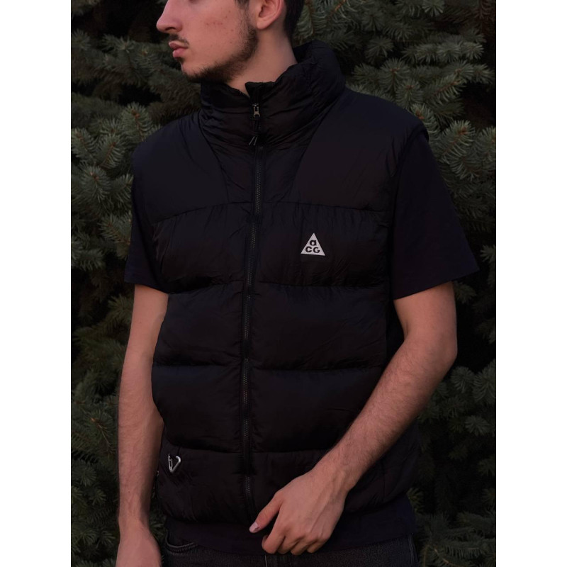 Жилетка Nike X ACG чоловіча чорна безрукавка Найк Асдж осінь жилетка куртка Найк зелена