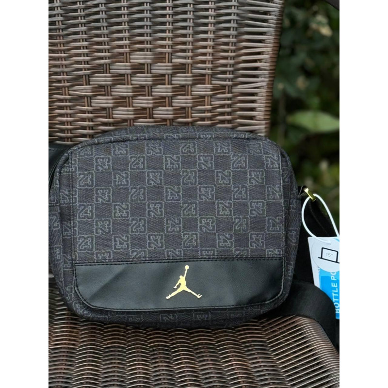 Сумка Jordan monogram чорна сумка Джордан 23 спортивна барсетка месенджер шкіряна через плече чорна барсетка Джордан монограм