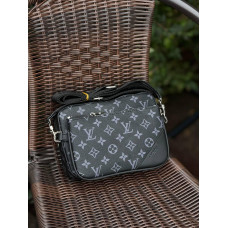 Сумка Louis Vuitton чоловіча чорна барсетка Лв через плече сумка Луї Вітон месенджер кросбоді шкіряний LV чорний
