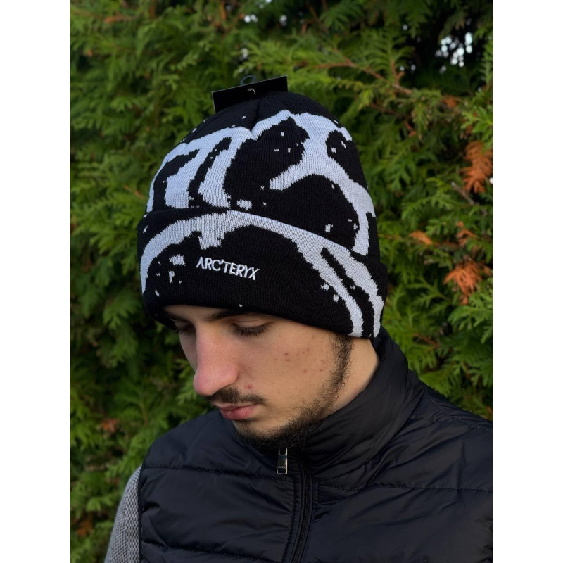 Шапка Arcteryx чорна чоловіча шапка на зиму Арктерикс зимова чорна шапка тепла Арка чоловіча спортивна
