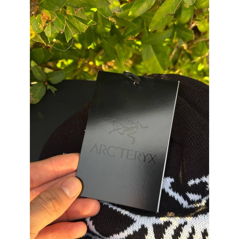 Шапка Arcteryx чорна чоловіча шапка на зиму Арктерикс зимова чорна шапка тепла Арка чоловіча спортивна