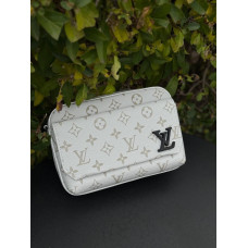 Сумка LV біла чоловіча сумка Louis Vuitton спортивна шкіряна сумка через плече LV чоловіча чорна сумка LV