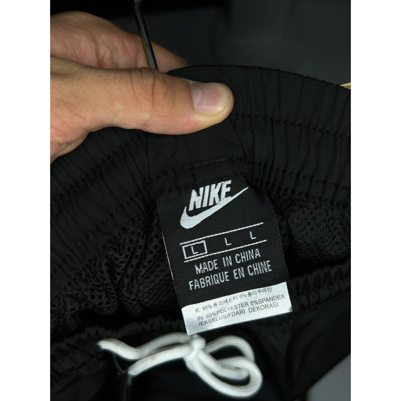 Штани Nike | Стильні спортивні та повсякденні штани для комфорту, активного відпочинку та тренувань найк NIKE
