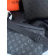 Сумка Louis Vuitton чоловіча чорна сумка через плече Лв шкіряна барсетка Луї Вітон через плече месенджер LV