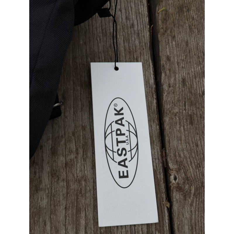 Месенджер через плече Eastpak | Стильна, зручна та міцна сумка для міста, подорожей і навчання істпак