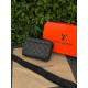 Чоловіча сумка через плече в стилі Louis Vuitton, компактна кросбоді 22 × 16 см з екошкіри, чорна з фірмовим принтом