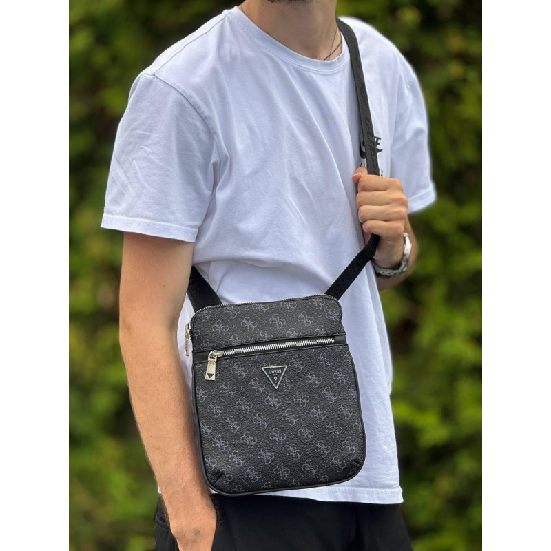 Чоловіча сумка через плече Guess Vezzola Smart, чорна кросбоді з екошкіри 23×19 см, 3 відділення