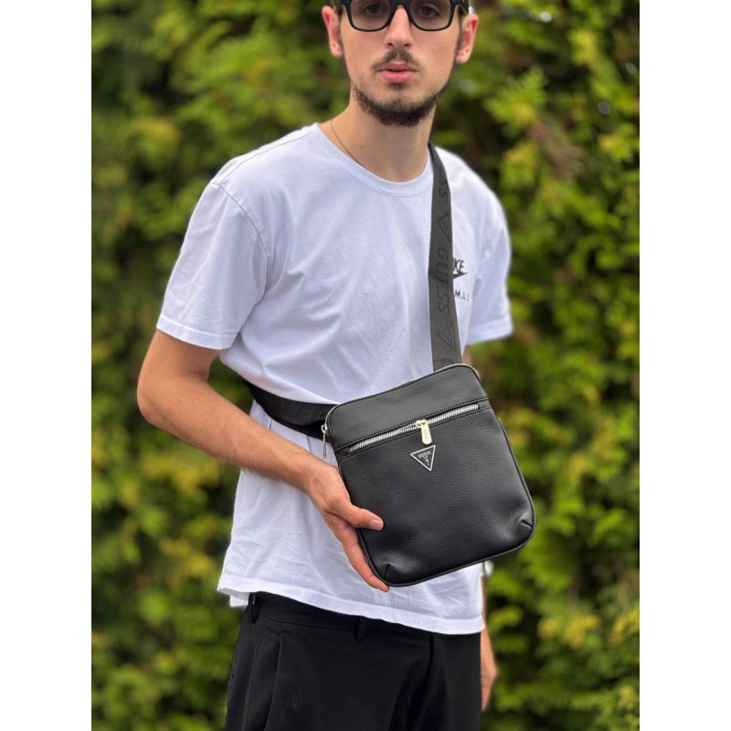 Чоловіча сумка через плече Guess Vezzola Smart, чорна кросбоді з екошкіри 23×19 см, 3 відділення, фірмова