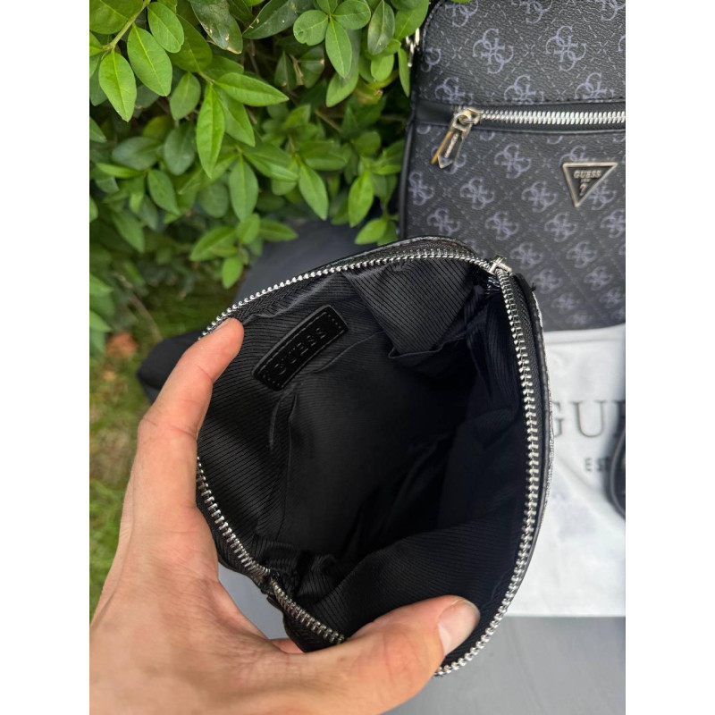 Чоловіча сумка через плече Guess Vezzola Smart, чорна кросбоді з екошкіри 23×19 см, 3 відділення, фірмова