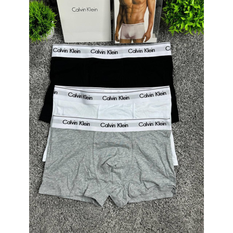 Чоловічі боксери Calvin Klein набір 3 пари, бавовняні труси CK чорні білі сірі, брендові боксери Кельвін Кляйн