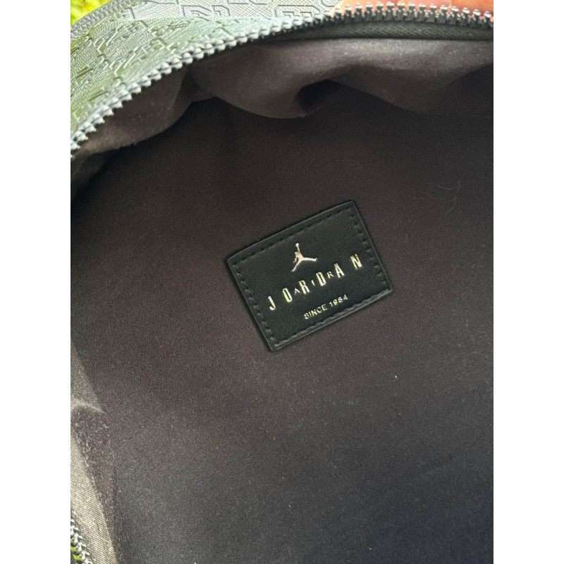 Чоловічий рюкзак Jordan Monogram чорний із золотим 44×31 см — стильний текстильний backpack Джордан з тисненням
