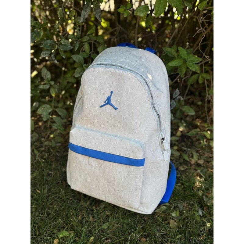 Чоловічий рюкзак Jordan Monogram біло-синій 44×31 см — стильний текстильний backpack Джордан з тисненням