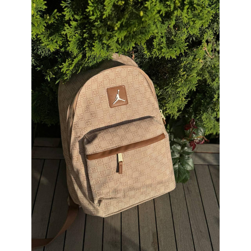 Чоловічий рюкзак Jordan Monogram бежевий 44×31 см — стильний текстильний backpack Джордан з тисненням