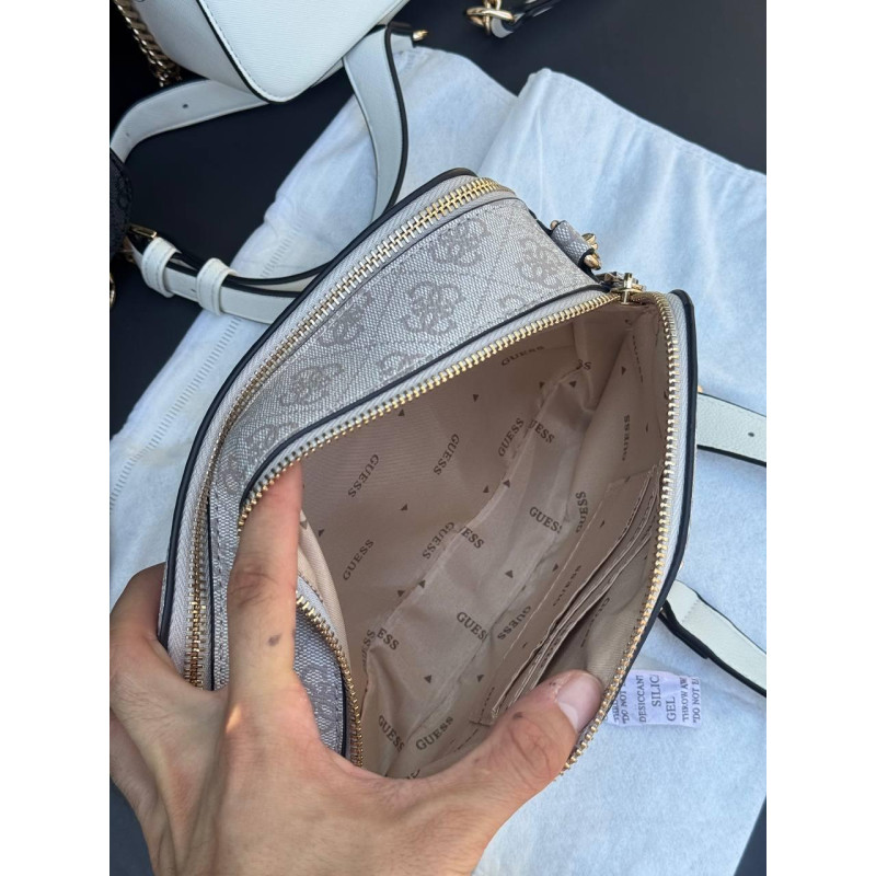 Сумка Guess жіноча через плече з екошкіри 23×15 см — стильна брендова кросбоді Guess з фірмовим логотипом