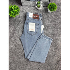 Чоловічі джинси MOM Hugo Boss BOSS світлі брюки, бойфренд крій, блакитний денім, стильні брендові джинси, розміри 29–38