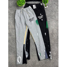 Чоловічі розкльошені спортивні штани Gallery Dept Flared Pants (Галлері Депт) з принтом та ефектом бризок фарби чорні та сірі S M